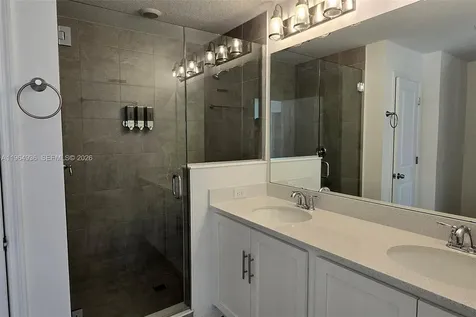 742 Langboat Drive Davenport FL 33896