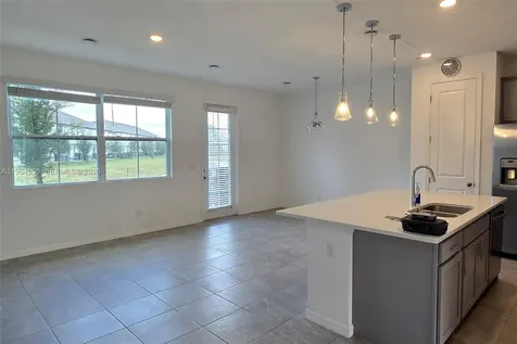 742 Langboat Drive Davenport FL 33896