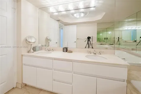 16711 Collins Avenue Sunny Isles Beach FL 33160