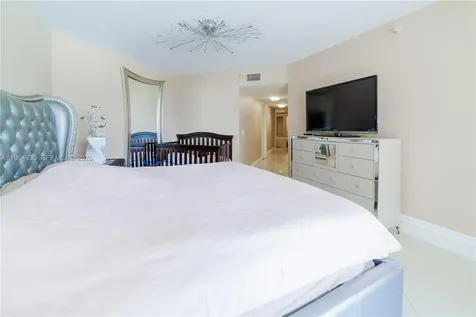 16711 Collins Avenue Sunny Isles Beach FL 33160