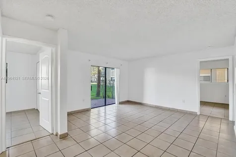 351 Palm Way Pembroke Pines FL 33025