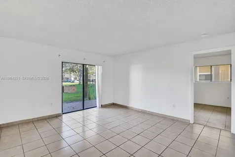 351 Palm Way Pembroke Pines FL 33025