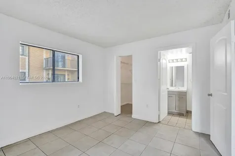 351 Palm Way Pembroke Pines FL 33025