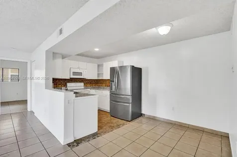 351 Palm Way Pembroke Pines FL 33025