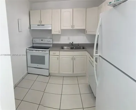 16740 NE 9th Avenue North Miami Beach FL 33162