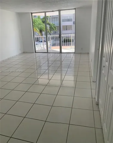 16740 NE 9th Avenue North Miami Beach FL 33162