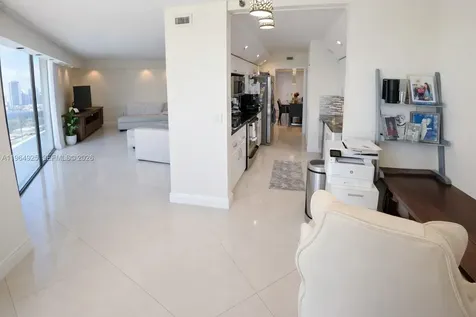 19707 Turnberry Way Aventura FL 33180