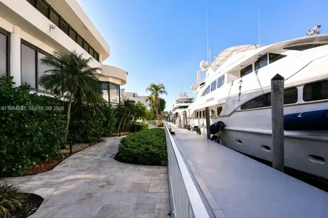 19707 Turnberry Way Aventura FL 33180