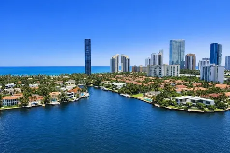19707 Turnberry Way Aventura FL 33180