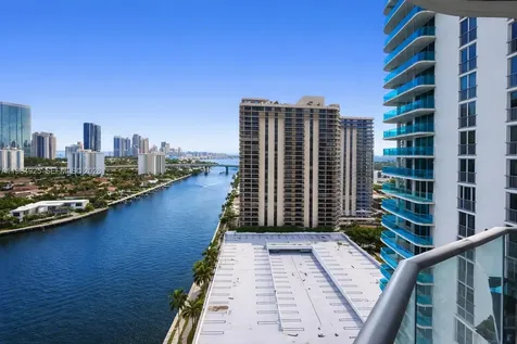 19707 Turnberry Way Aventura FL 33180