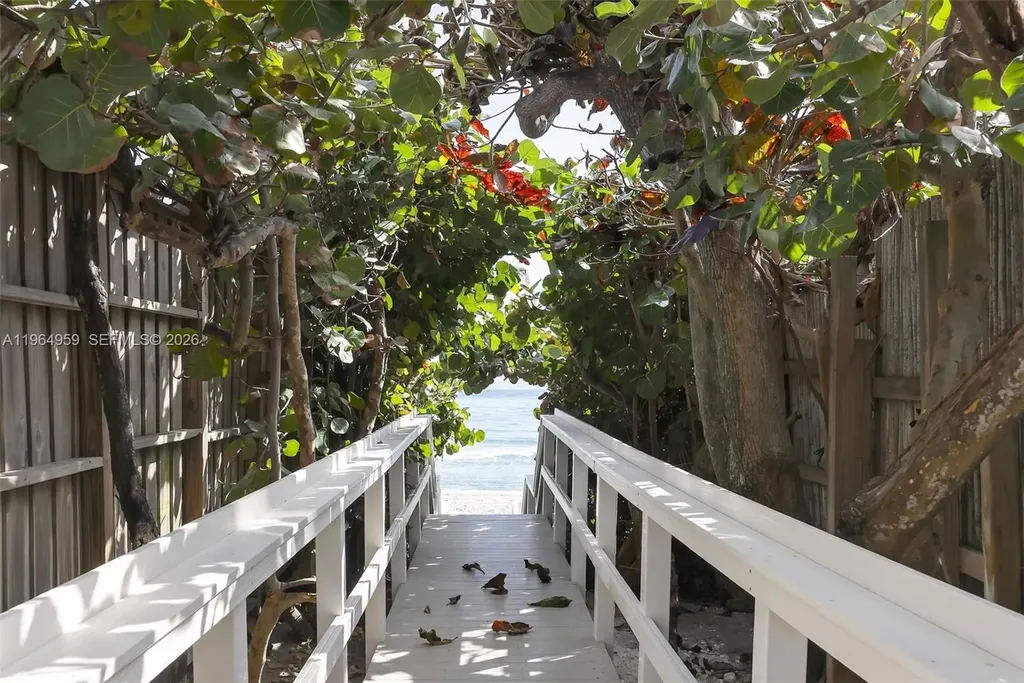 3604 S Ocean Boulevard Highland Beach FL 33487