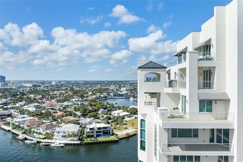 3055 Harbor Drive Fort Lauderdale FL 33316