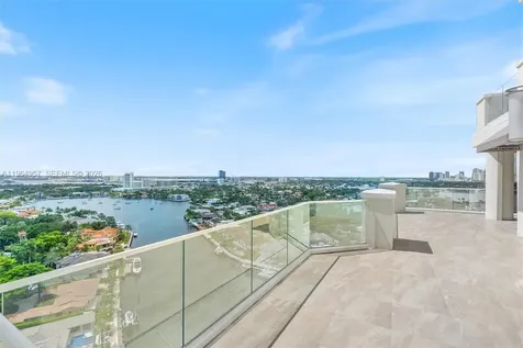 3055 Harbor Drive Fort Lauderdale FL 33316