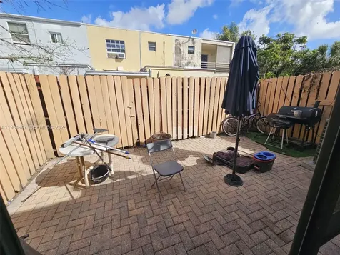 5953 NW 24th Court Sunrise FL 33313