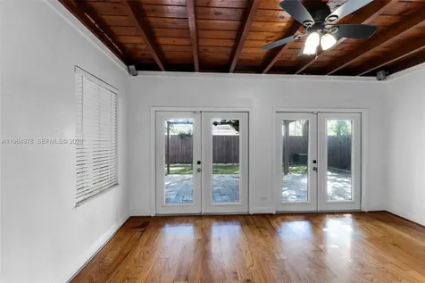 4220 SW 13th Street Miami FL 33134