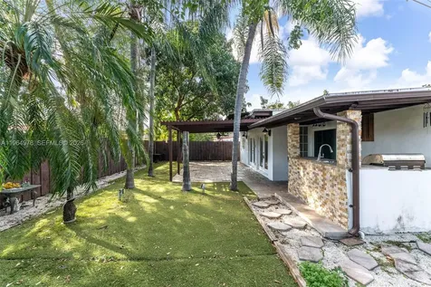 4220 SW 13th Street Miami FL 33134