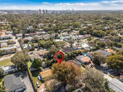 4220 SW 13th Street Miami FL 33134