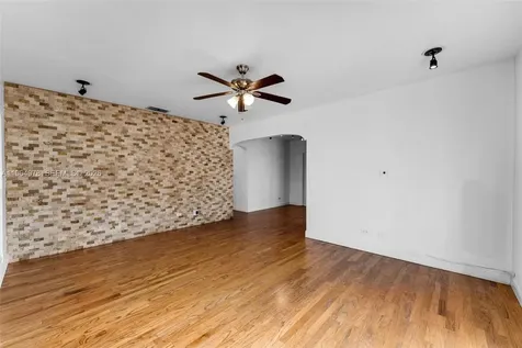 4220 SW 13th Street Miami FL 33134