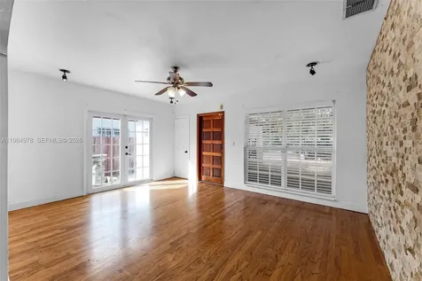 4220 SW 13th Street Miami FL 33134
