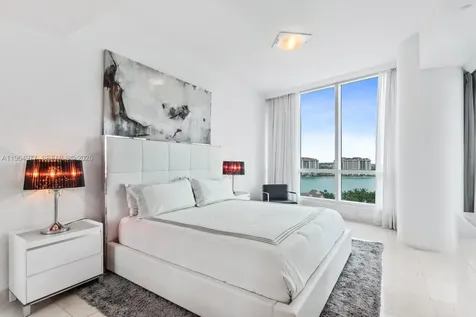 100 S Pointe Drive Miami Beach FL 33139