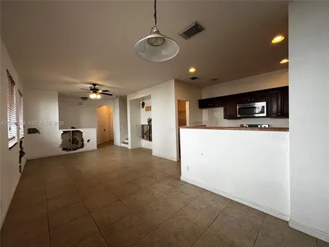 3021 Laurel Ridge Circle Riviera Beach FL 33404