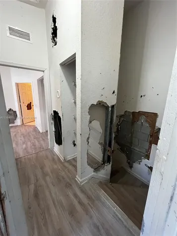 3021 Laurel Ridge Circle Riviera Beach FL 33404