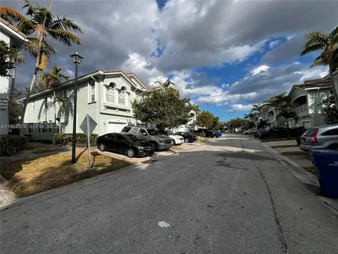 3021 Laurel Ridge Circle Riviera Beach FL 33404