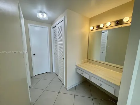 4330 Hillcrest Drive Hollywood FL 33021