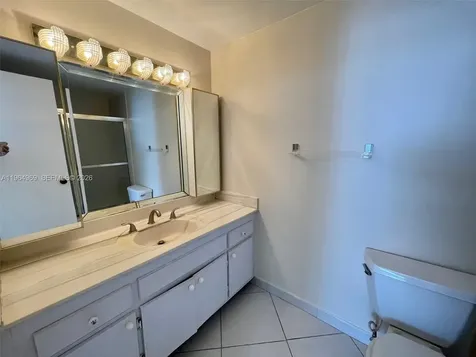 4330 Hillcrest Drive Hollywood FL 33021