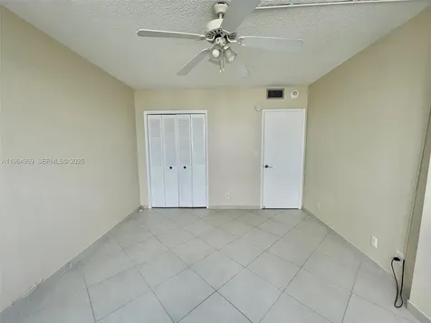 4330 Hillcrest Drive Hollywood FL 33021