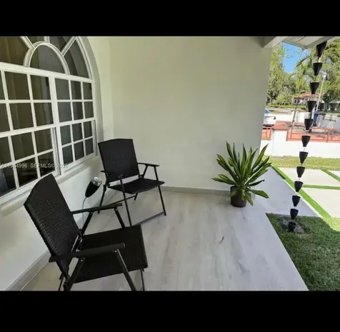 508 De Leon Drive Miami Springs FL 33166