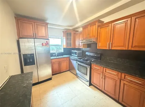 2141 NE 124th Street North Miami FL 33181