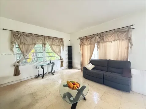 2141 NE 124th Street North Miami FL 33181