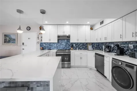 2501 S Ocean Drive Hollywood FL 33019