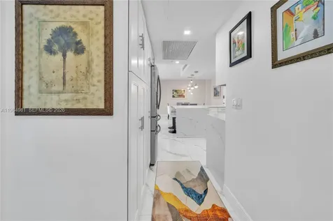 2501 S Ocean Drive Hollywood FL 33019