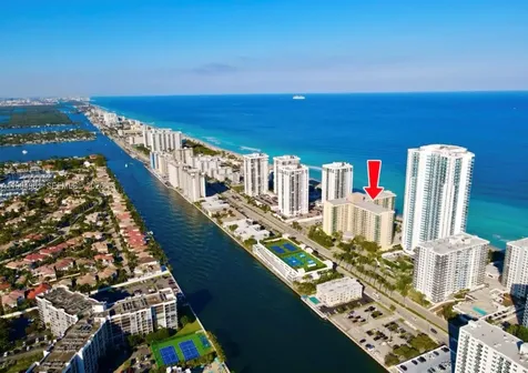 2501 S Ocean Drive Hollywood FL 33019