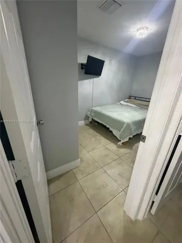 1955 NW 5th Place Miami FL 33136