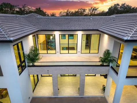 9381 SW 100 Street Miami FL 33176