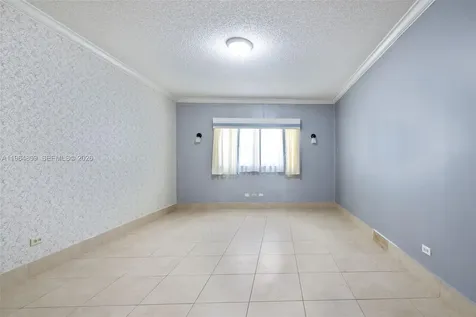 151 SW 1st Street Dania Beach FL 33004