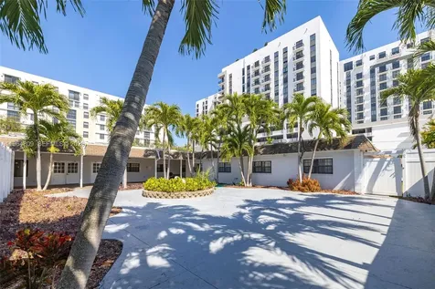 151 SW 1st Street Dania Beach FL 33004
