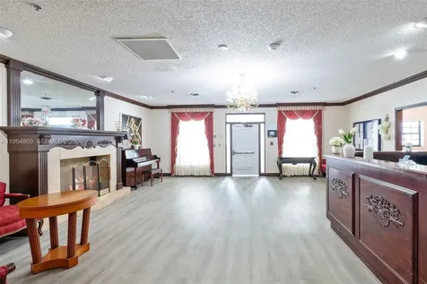 151 SW 1st Street Dania Beach FL 33004