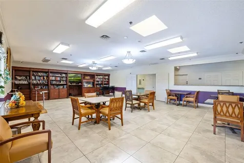 151 SW 1st Street Dania Beach FL 33004