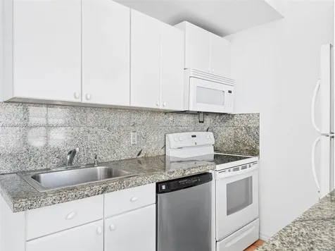 1027 Pennsylvania Avenue Miami Beach FL 33139