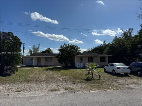 36 NW 151st Street Miami FL 33169