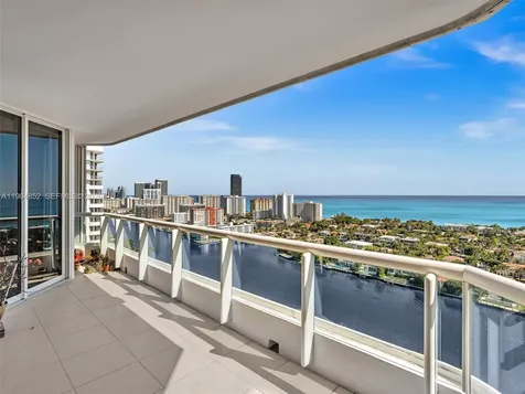 21150 Point Place Aventura FL 33180