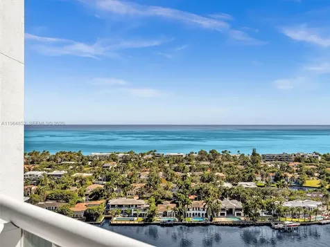 21150 Point Place Aventura FL 33180