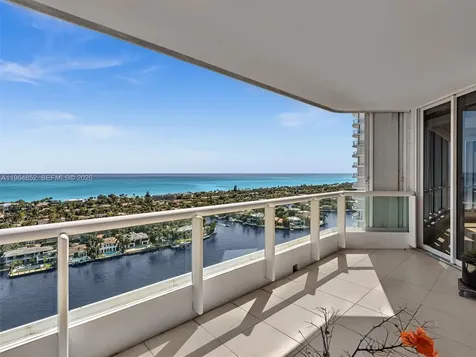 21150 Point Place Aventura FL 33180