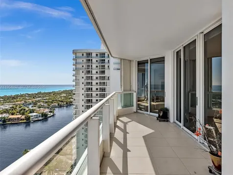 21150 Point Place Aventura FL 33180