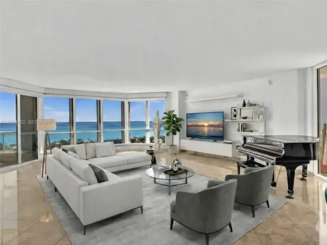 21150 Point Place Aventura FL 33180