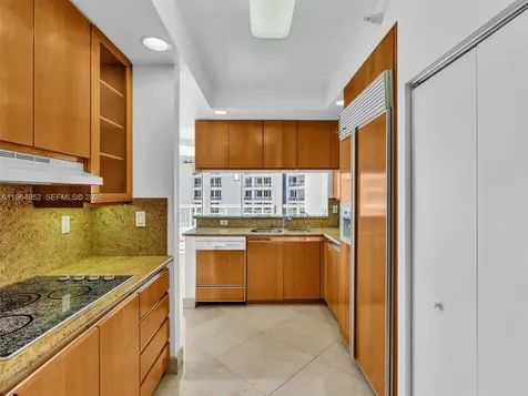 21150 Point Place Aventura FL 33180